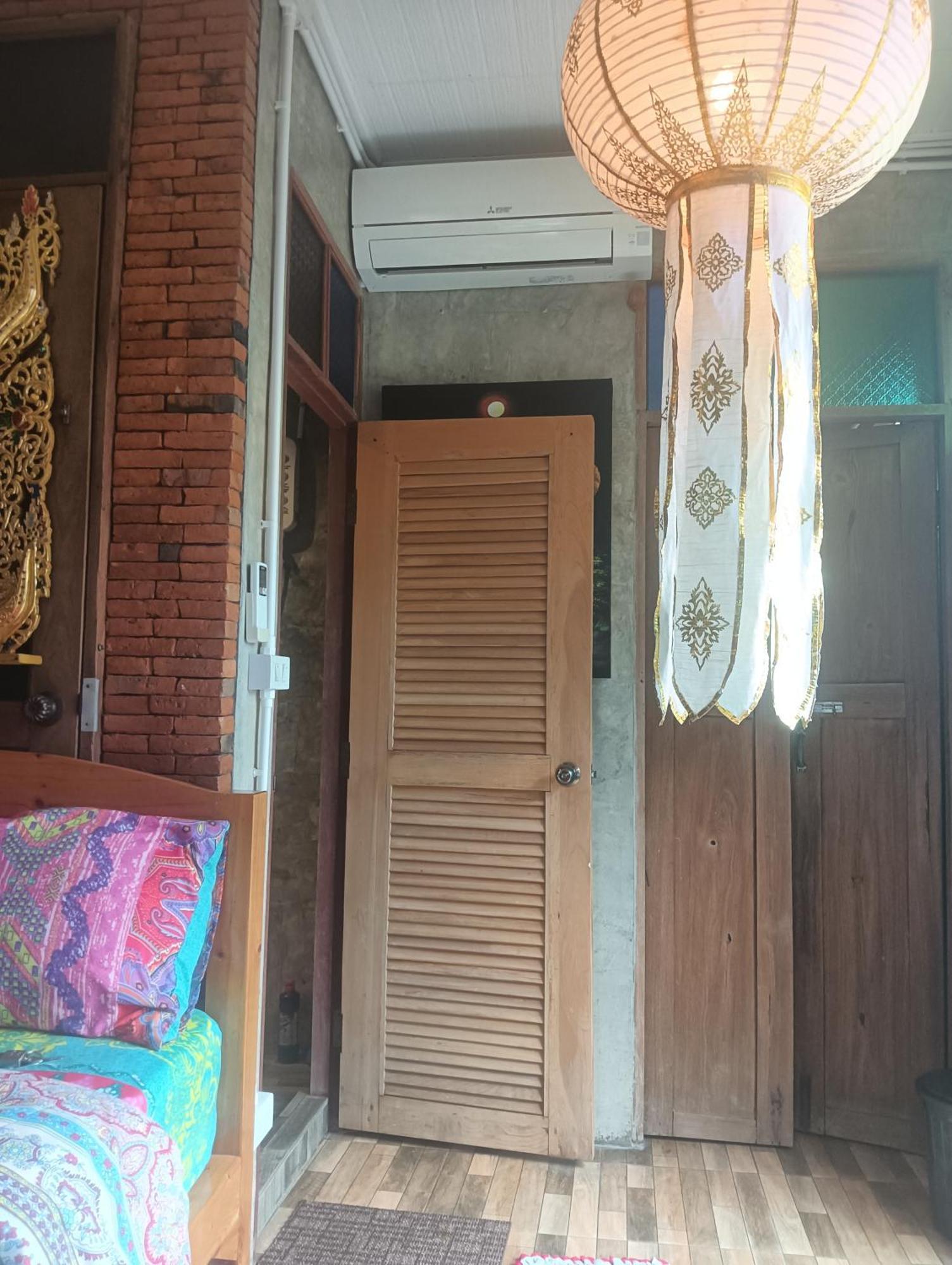 Huen Chiang Man Hostel (Adults Only) Chiang Mai Extérieur photo