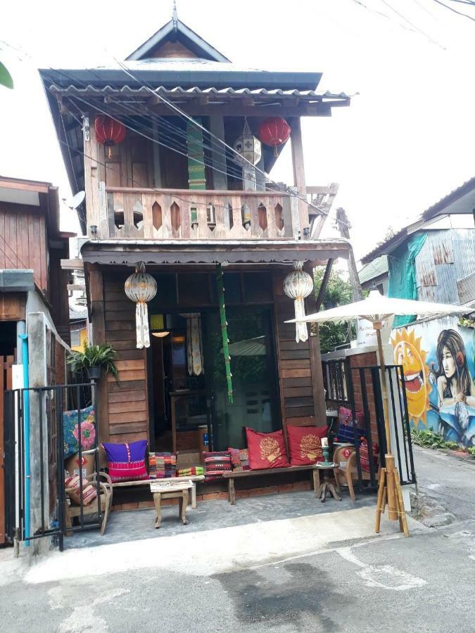 Huen Chiang Man Hostel (Adults Only) Chiang Mai Extérieur photo